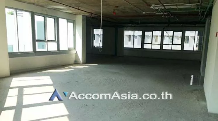  2  Office Space For Rent in Sukhumvit ,Bangkok BTS Nana AA15585